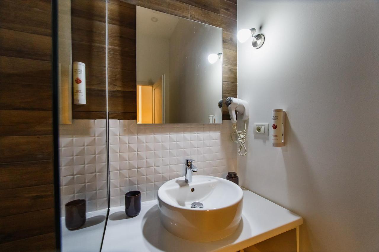 Eat It Cozy Downtown Apartments Oradea Ngoại thất bức ảnh