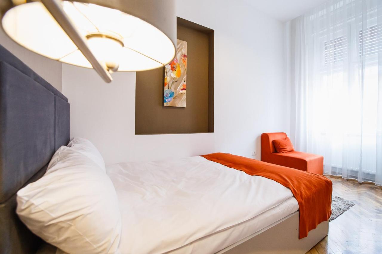 Eat It Cozy Downtown Apartments Oradea Ngoại thất bức ảnh